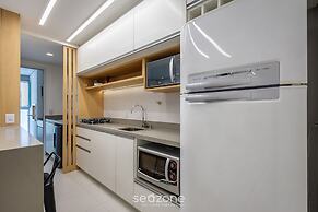 Seafront Condominium With Pool - SHC