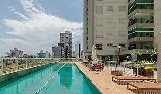 Seafront Condominium With Pool - SHC