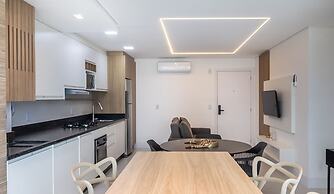 Seafront Condominium With Pool - SHC