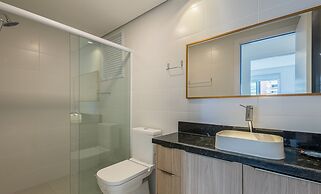 Seafront Condominium With Pool - SHC