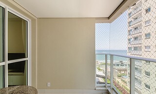 Seafront Condominium With Pool - SHC