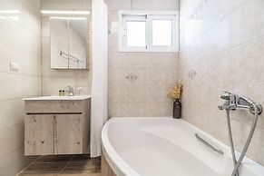 Avra Sfakia Apartments