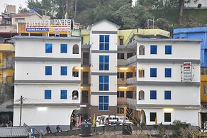 Hotel PNR International