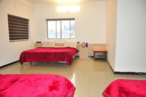 Hotel PNR International