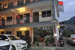 Hotel PNR International