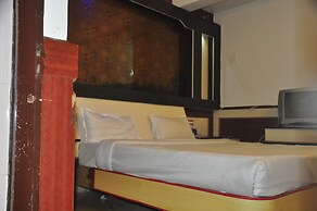 Hotel PNR International