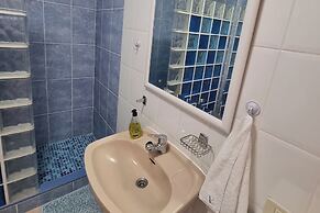 Arkadia 2 Guests - Pool - Balcony - Beach 12min