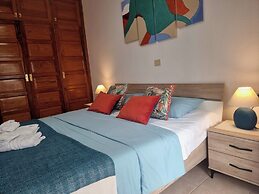 Arkadia 2 Guests - Pool - Balcony - Beach 12min