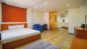 Express City Hotel