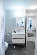 3BR Skyline Retreat on the 24th Floor