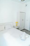 3BR Skyline Retreat on the 24th Floor