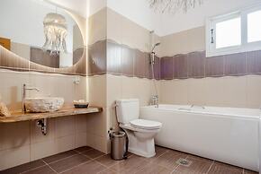 Pantheon Villa Svoronata