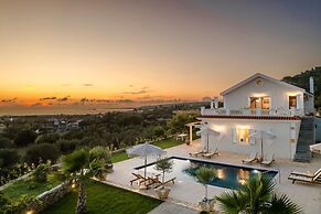 Pantheon Villa Svoronata