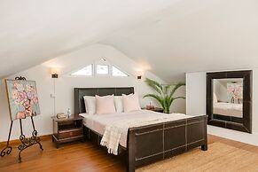 Pantheon Villa Svoronata