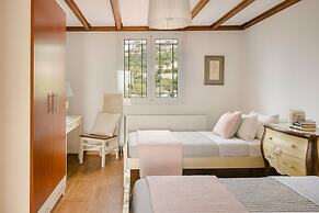 Pantheon Villa Svoronata