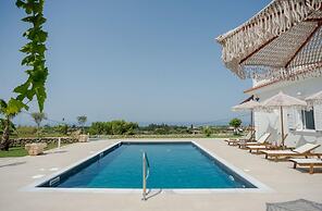 Pantheon Villa Svoronata