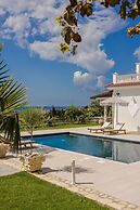 Pantheon Villa Svoronata