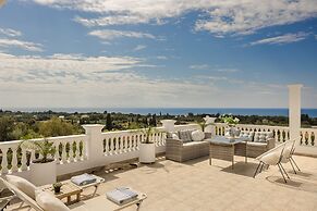 Pantheon Villa Svoronata