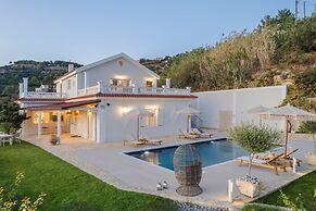 Pantheon Villa Svoronata