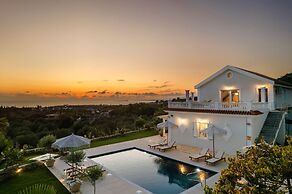 Pantheon Villa Svoronata