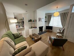 Familyfriendly - Sleeps6 - Privateparking - Garden