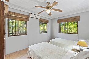 Casa Blanca Surfside