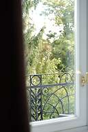 hideauts hotels Villa R