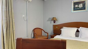 Peninsula Hotel Bonamoussadi Douala