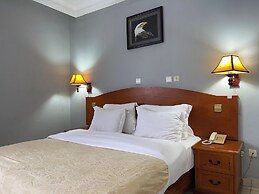 Peninsula Hotel Bonamoussadi Douala