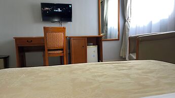 Peninsula Hotel Bonamoussadi Douala