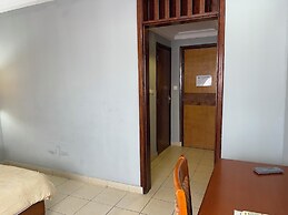 Peninsula Hotel Bonamoussadi Douala