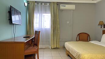 Peninsula Hotel Bonamoussadi Douala