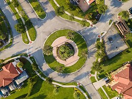 Ground Floor Gathering up to 9 Guests Bl387