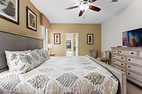 Game Room Large Pool 9BR Disney Area