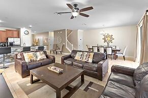 Game Room Large Pool 9BR Disney Area