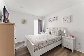 Entertaining Game Room 4BR Near Disney