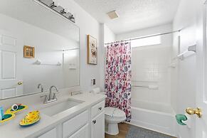 Entertaining Game Room 4BR Near Disney