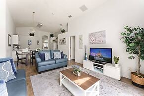 Entertaining Game Room 4BR Near Disney