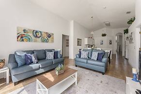 Entertaining Game Room 4BR Near Disney