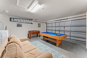 Entertaining Game Room 4BR Near Disney