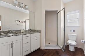 Welcoming 4 BR Sleeps 10 Guests Wl2901