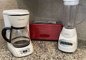 Welcoming 4 BR Sleeps 10 Guests Wl2901