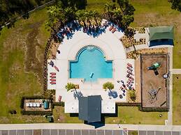 Sophisticated 6BR at Storey Lake Sl2766