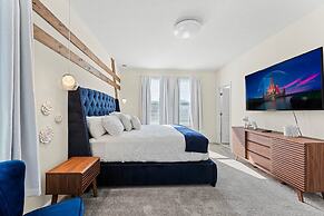 Sophisticated 6BR at Storey Lake Sl2766