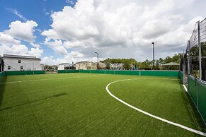 Sophisticated 6BR at Storey Lake Sl2766