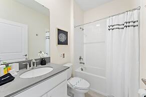 Sophisticated 6BR at Storey Lake Sl2766