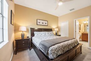 Cozy Comfortable 9BR Retreat in Champions Gate