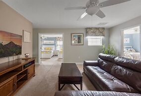 Cozy Comfortable 9BR Retreat in Champions Gate