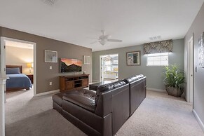 Cozy Comfortable 9BR Retreat in Champions Gate