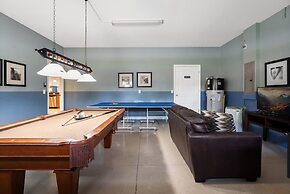 Cozy Comfortable 9BR Retreat in Champions Gate
